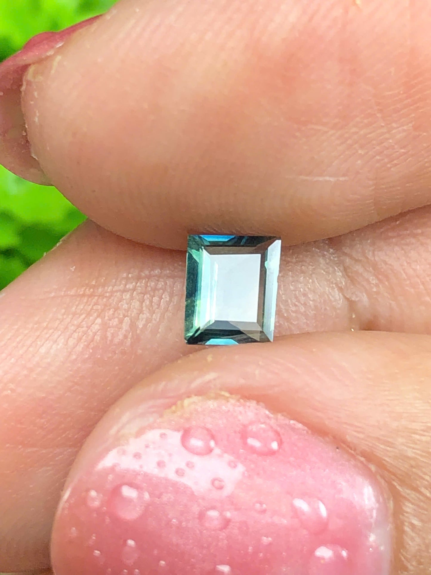 Natural Green sapphire Phan Thiet 0.38ct_05062608HG