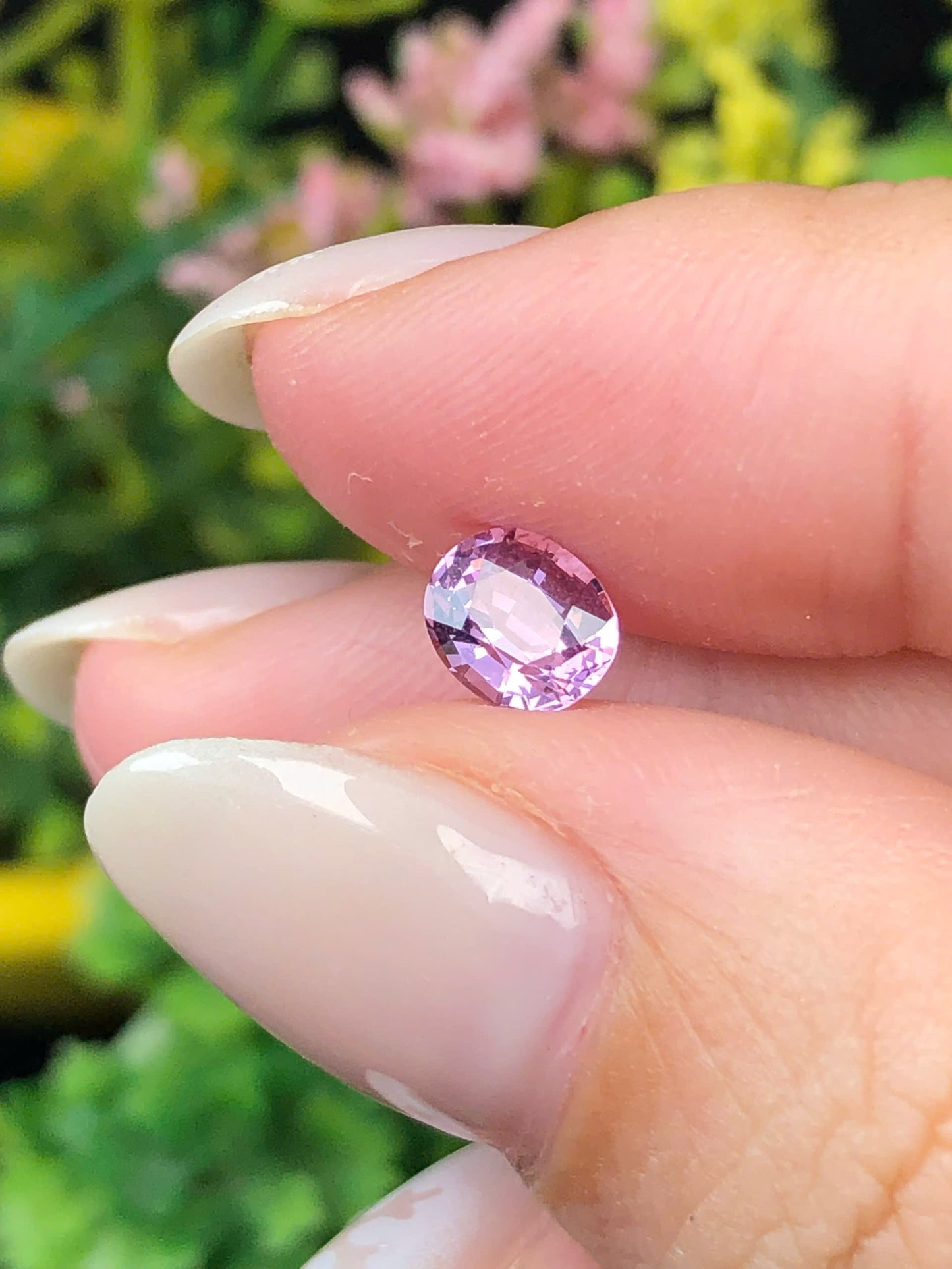 Natural purple spinel Lucyen 0,67ct  _06062608HG