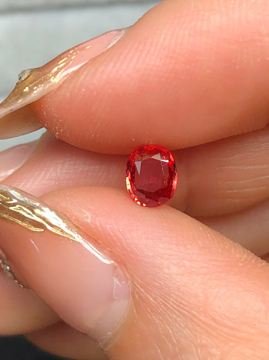 Natural orange spinel Lucyen 0.52ct  _06062610HG