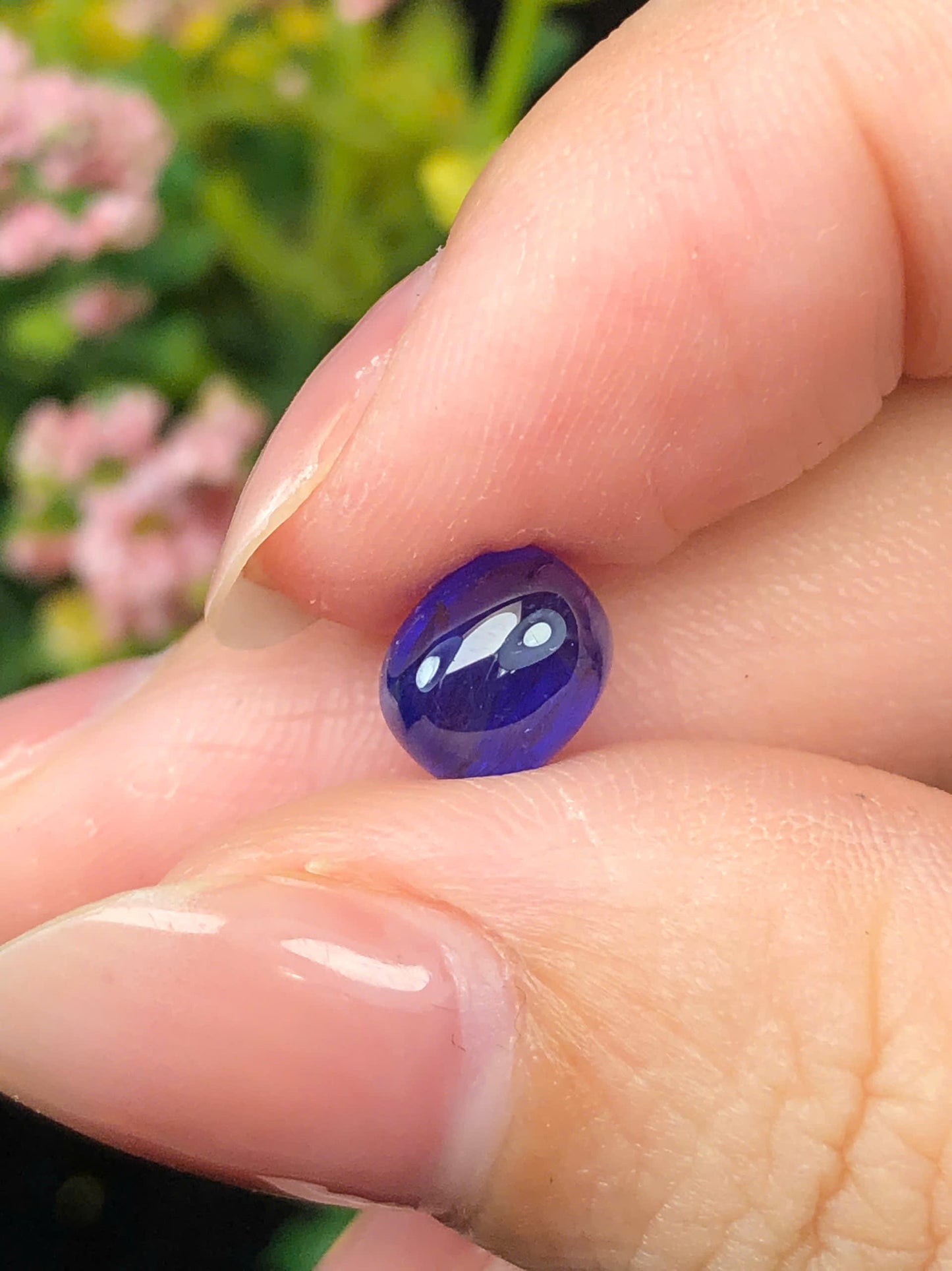 Natural blue sapphire Cacbochon Luc Yen 2,06ct-06062611HG