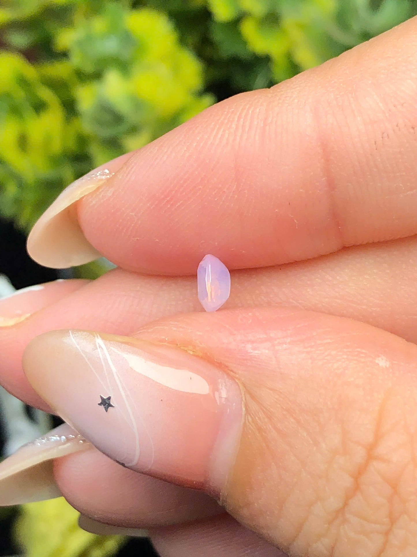 Natural purple silky sapphire Luc Yen  0,4ct  _06062620HG