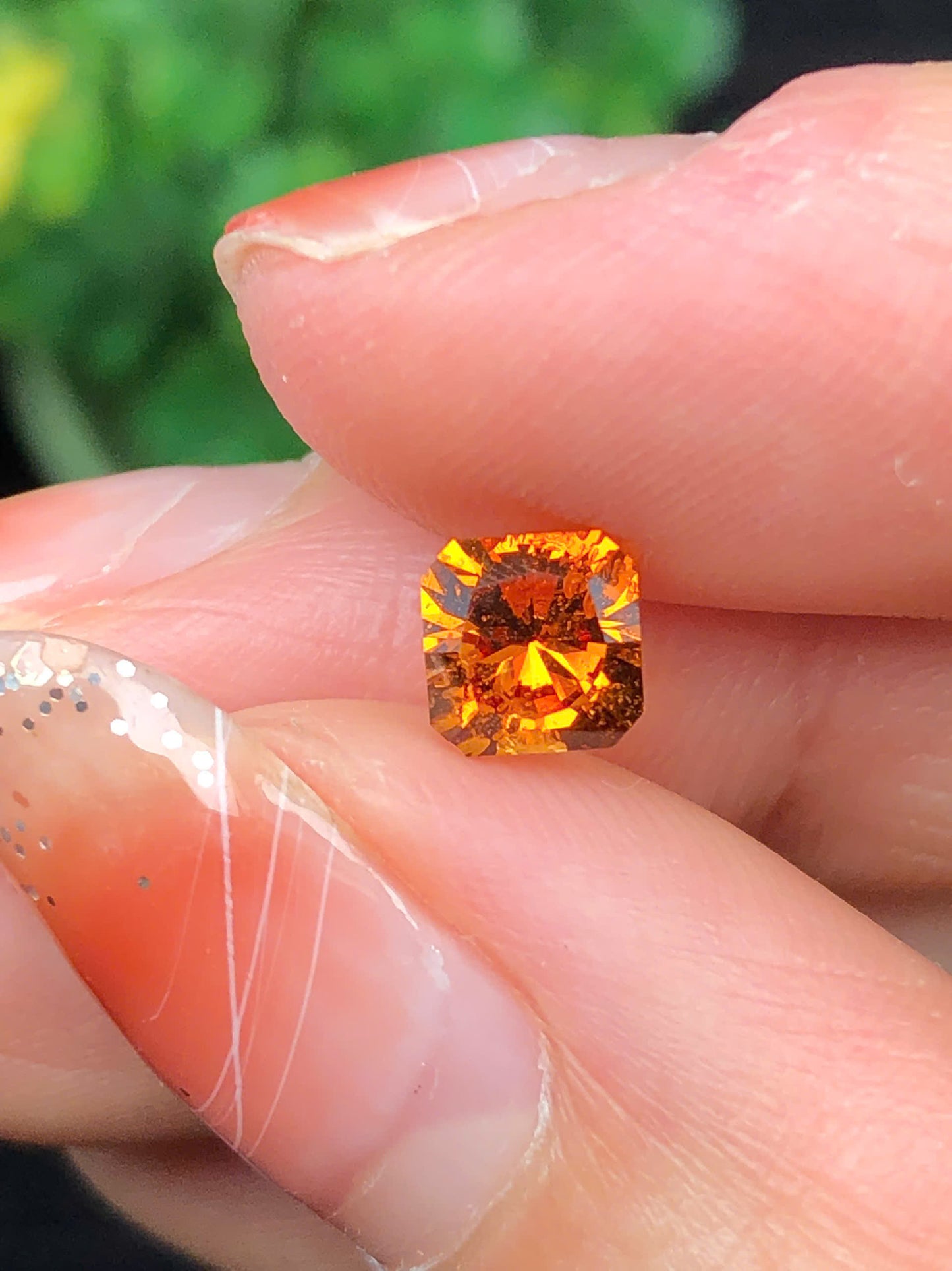 Natural Orange Garnet 0.95ct  - 06062622HG