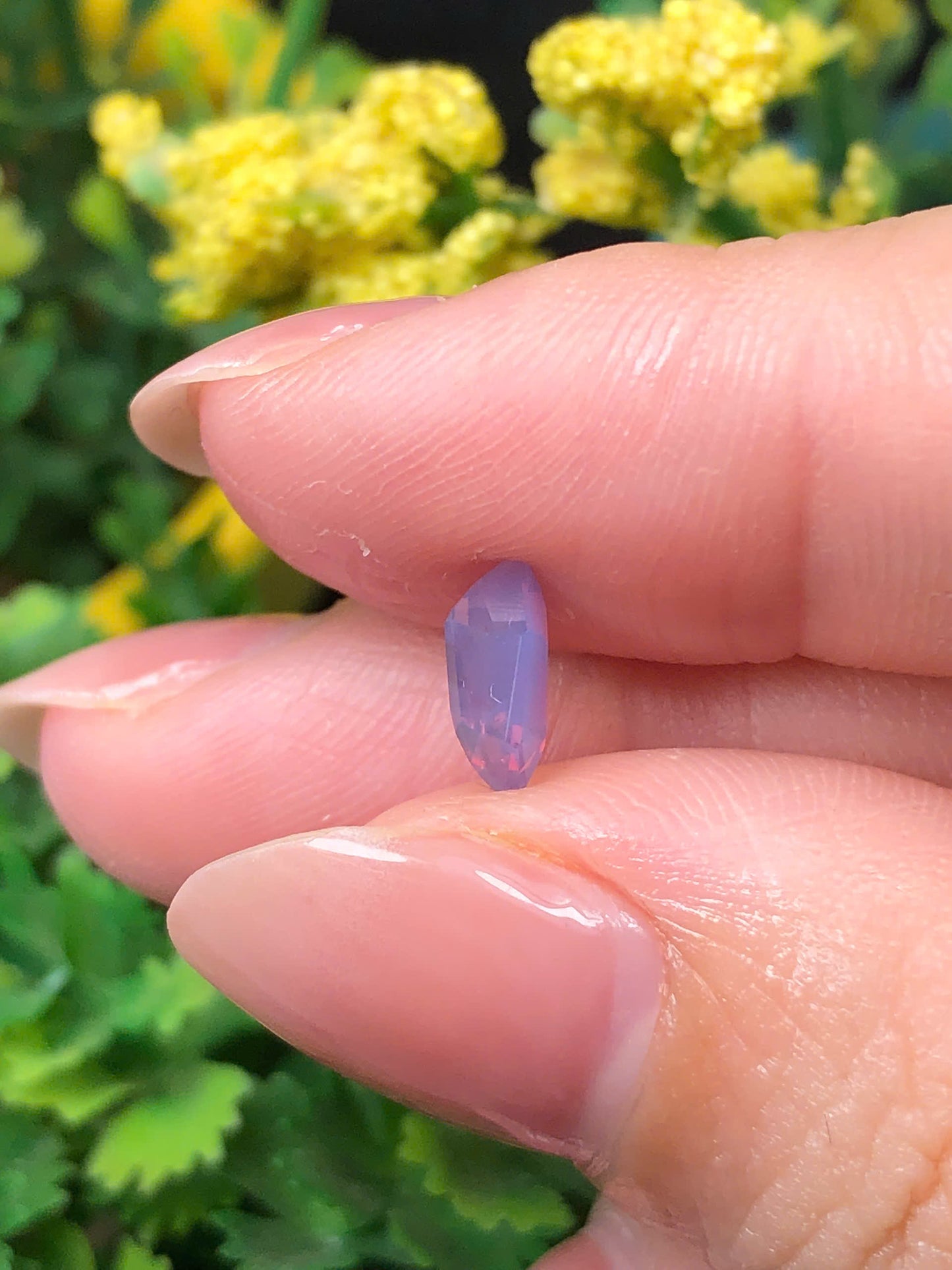 Natural purple silky sapphire Luc Yen 0,9ct  _06062623HG