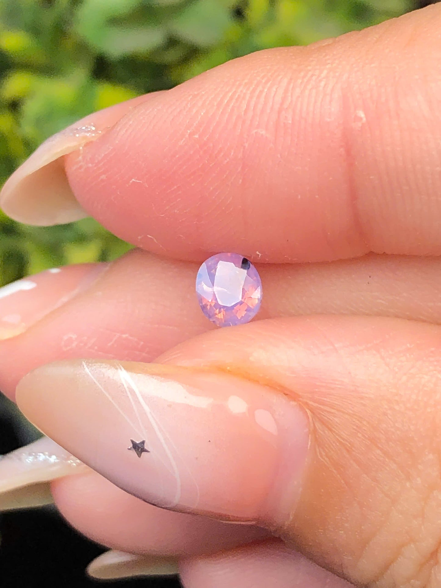 Natural purple silky sapphire Luc Yen  0,45ct_06062627HG