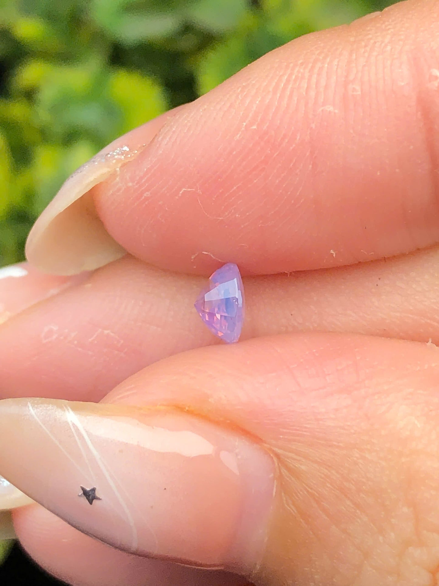 Natural purple silky sapphire Luc Yen  0,45ct_06062627HG