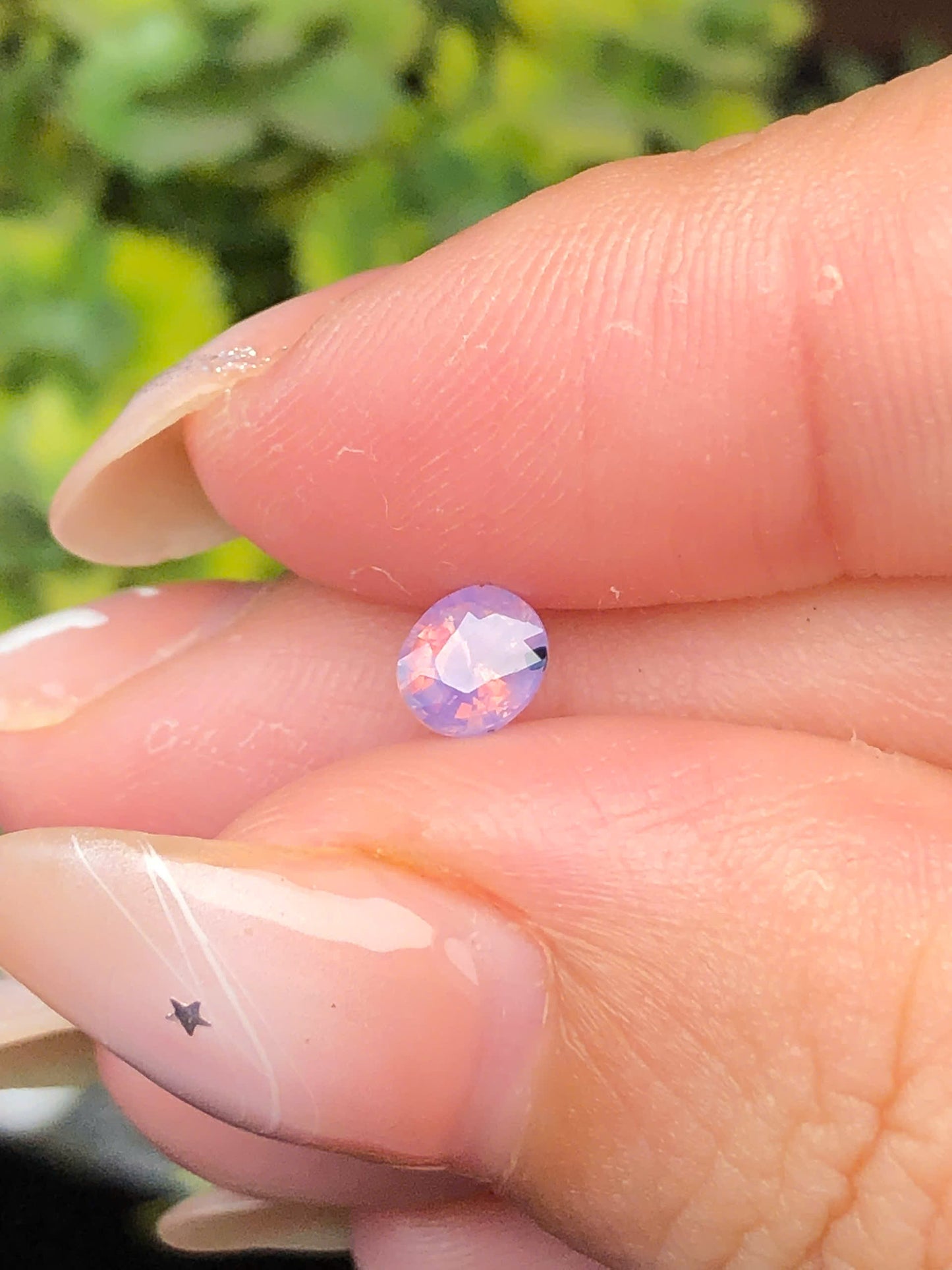 Natural purple silky sapphire Luc Yen  0,45ct_06062627HG