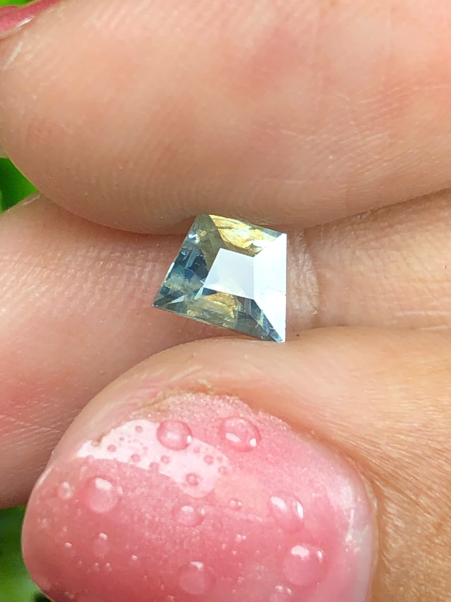 Natural Green sapphire Phan Thiet 0.80ct_09062619HG