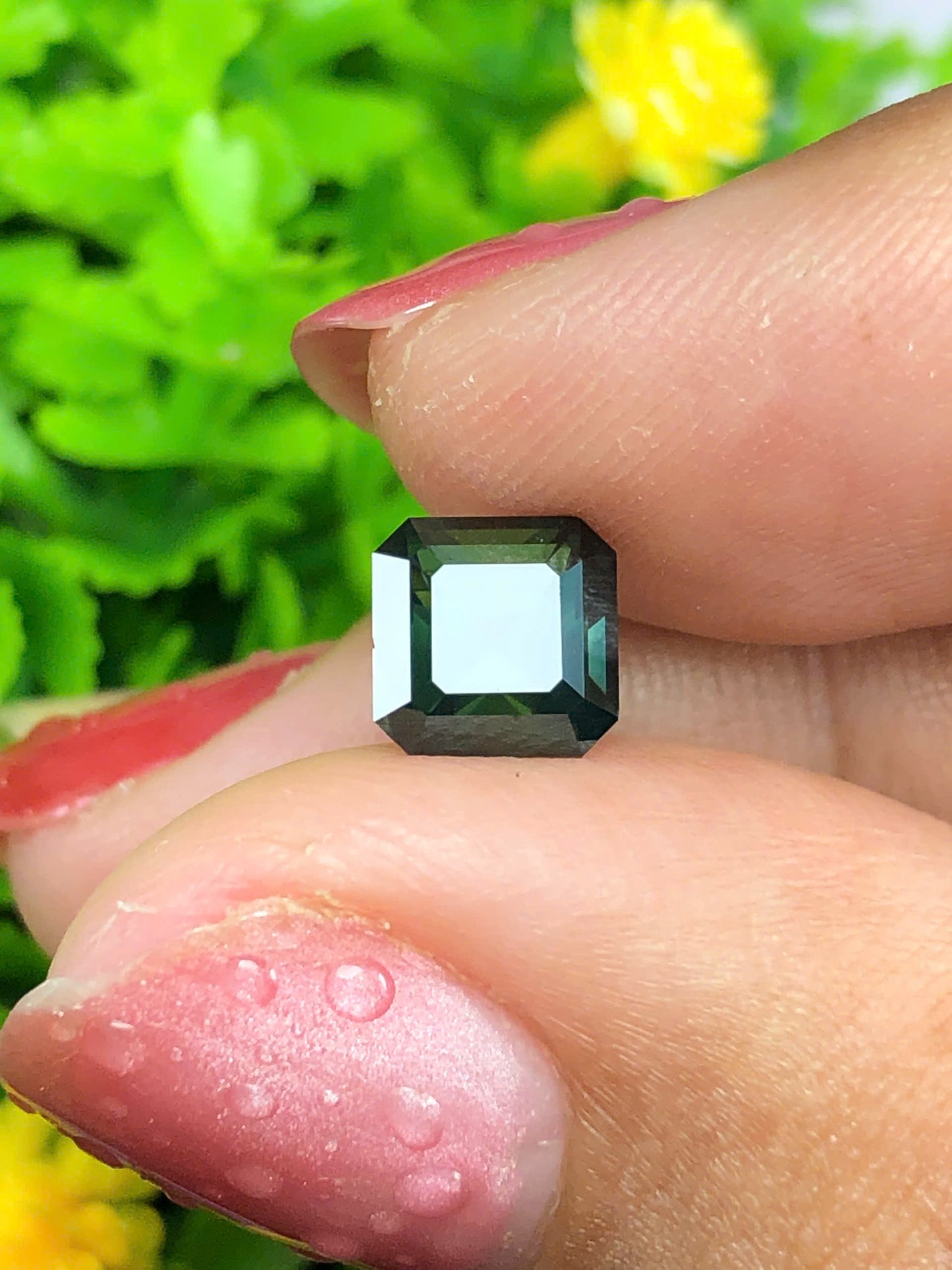 Natural Green sapphire Phan Thiet  1.95ct_09062623HG
