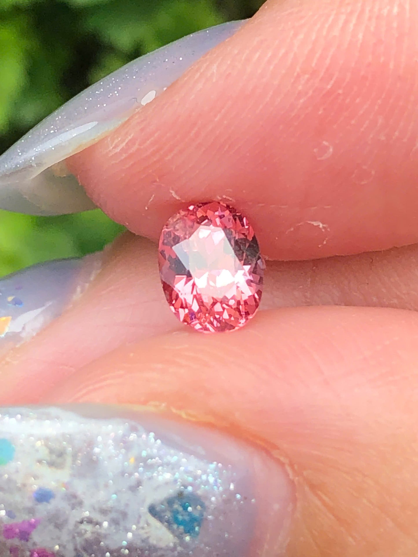 Natural red pink spinel  LucYen 0,69ct - 010615HG