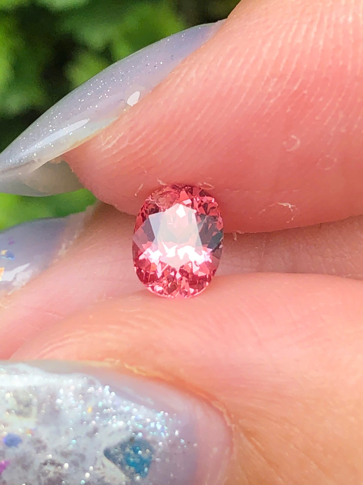 Natural red pink spinel  LucYen 0,69ct - 010615HG