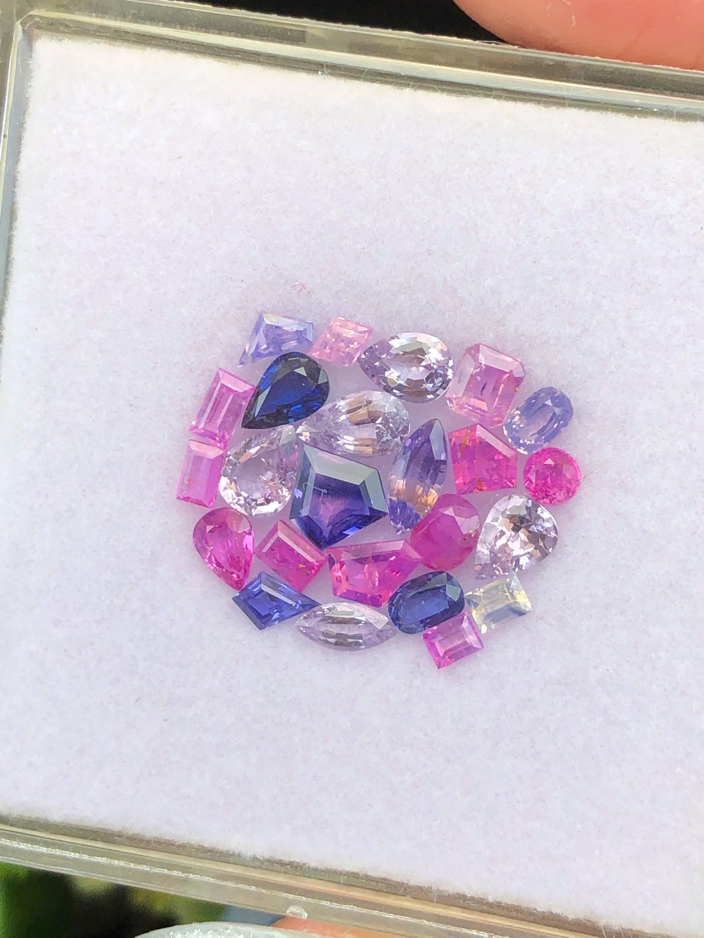 Natural set pink sapphire 3.84ct_010633HU