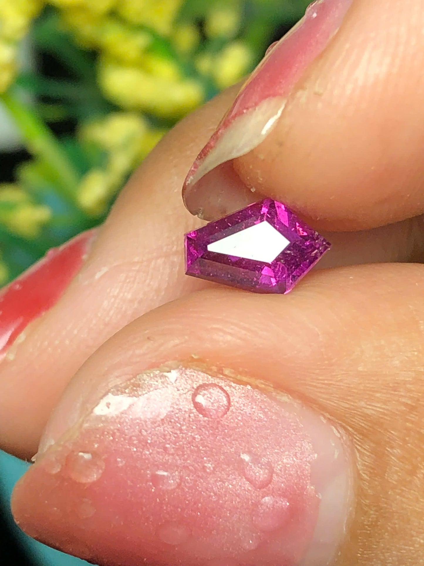 Natural pink Garnet 0.85ct  - 14062617HG