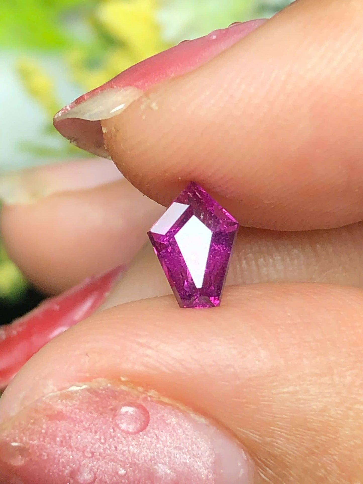 Natural pink Garnet 0.85ct  - 14062617HG