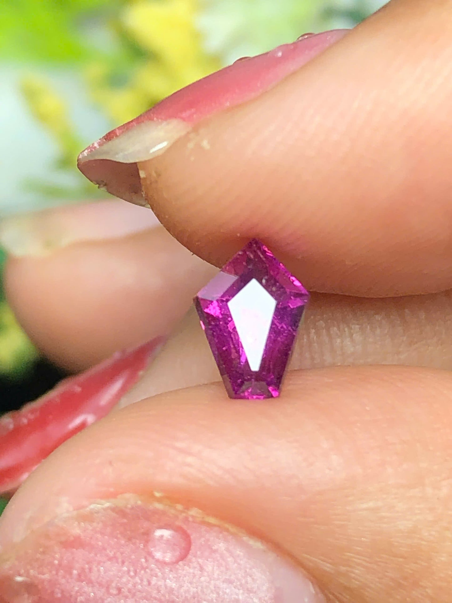 Natural pink Garnet 0.85ct  - 14062617HG