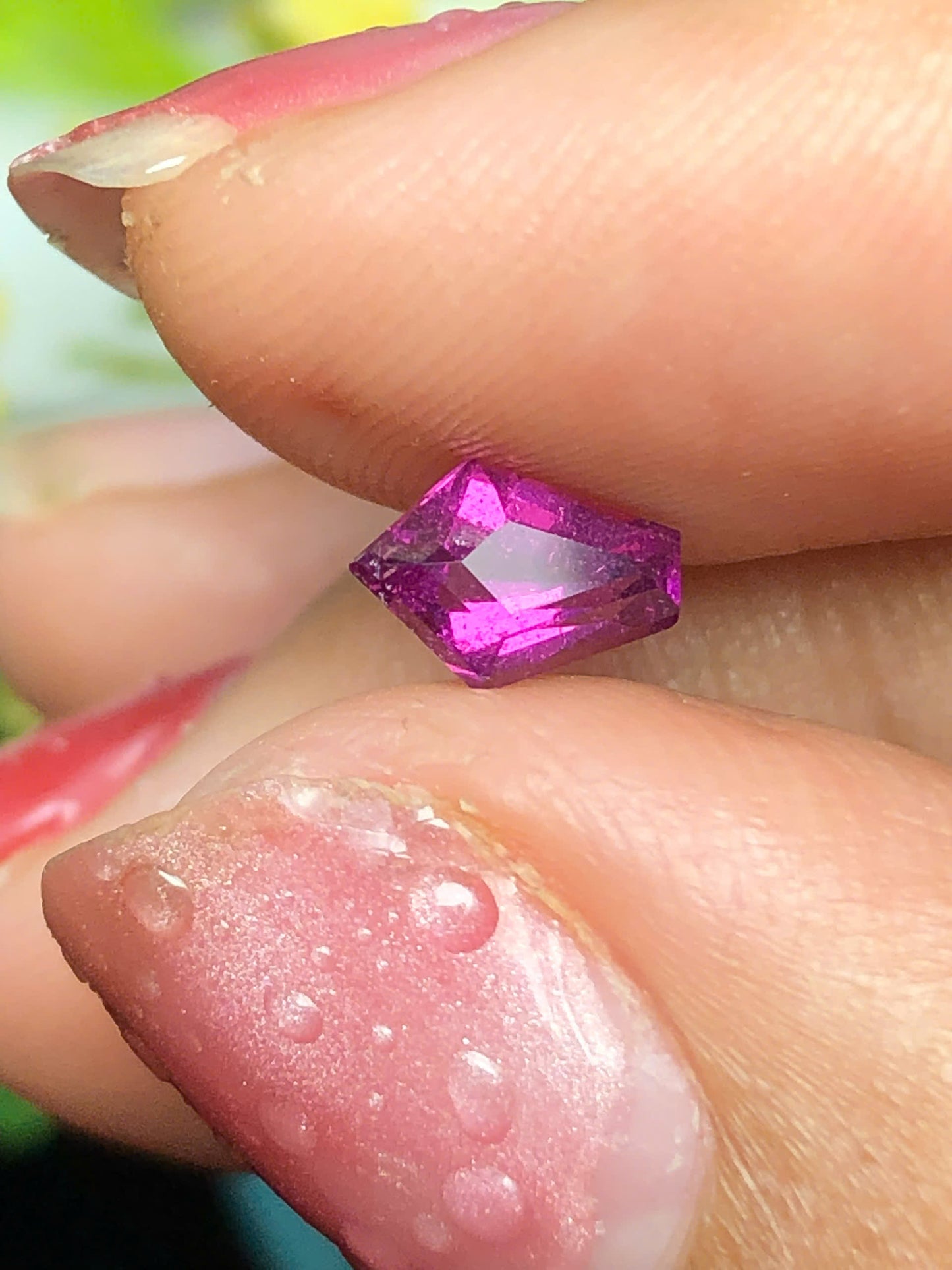 Natural pink Garnet 0.85ct  - 14062617HG