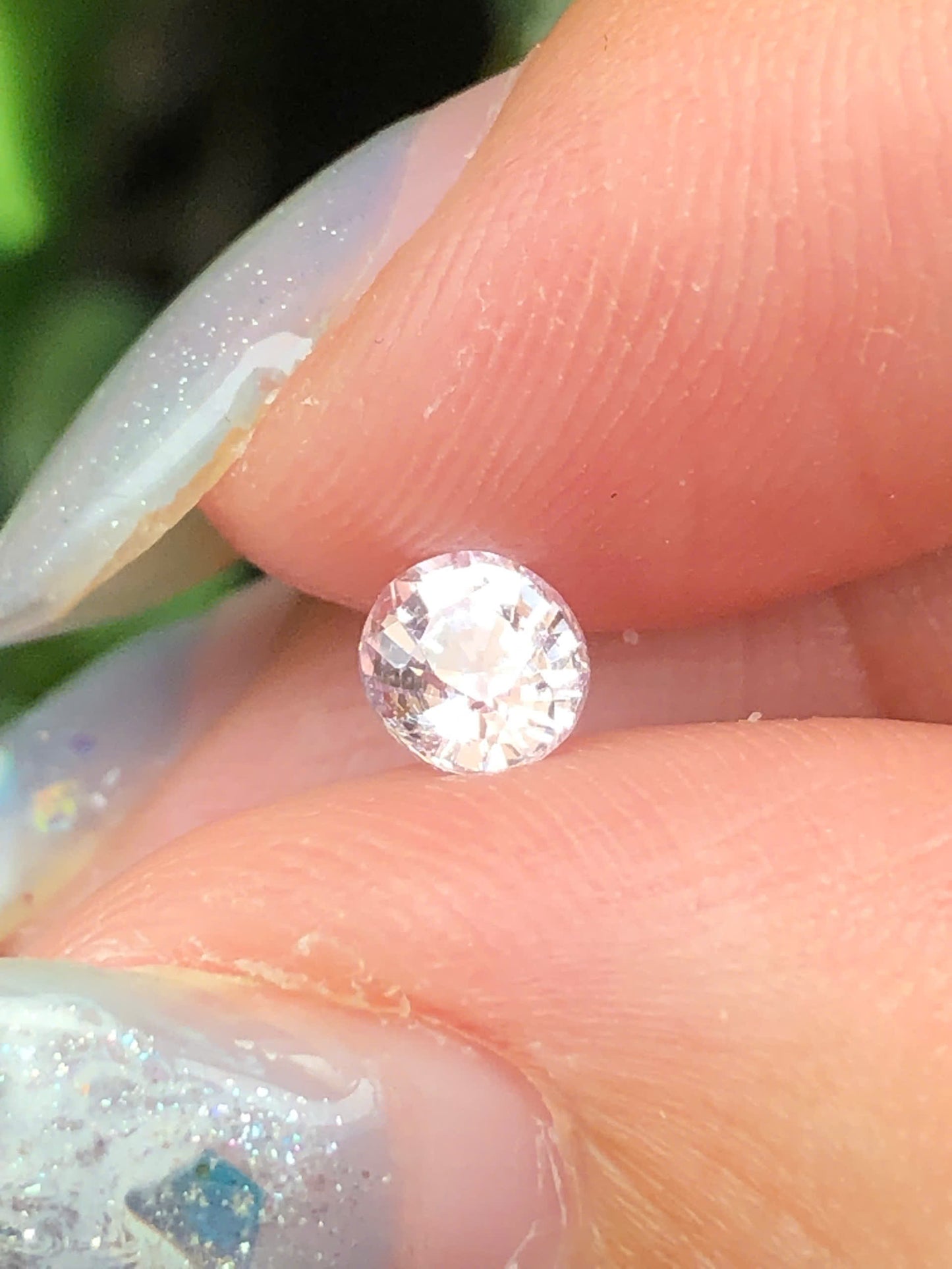 Natural White Pink Spinel LucYen 0.43ct - 150633hu