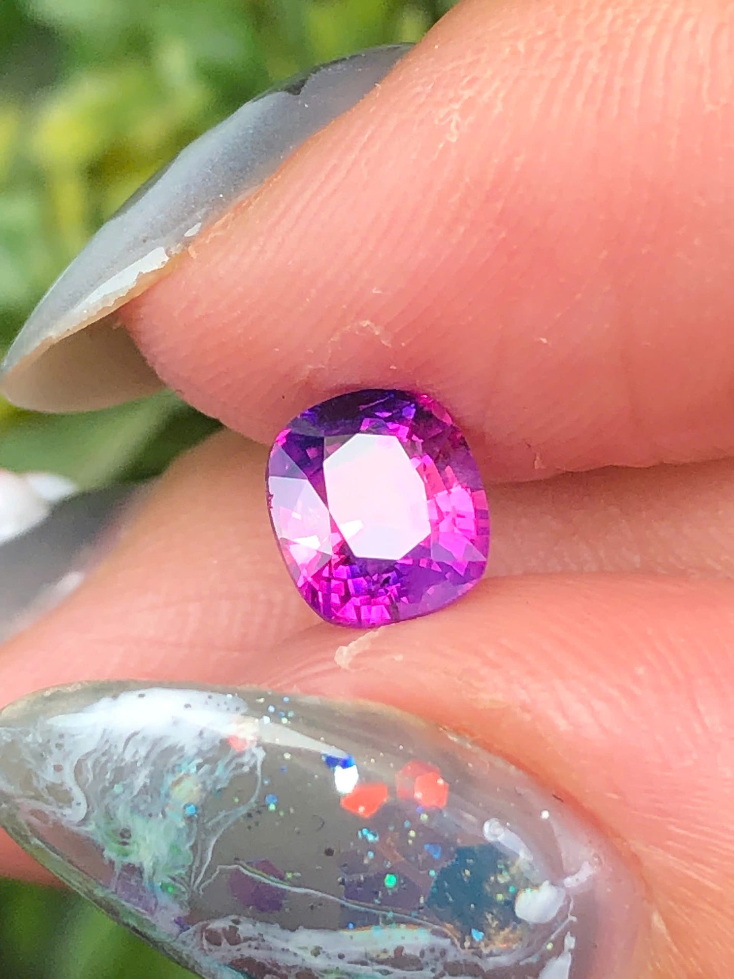 Natural Bicolor silky sapphire Lucyen  1.18ct_HU