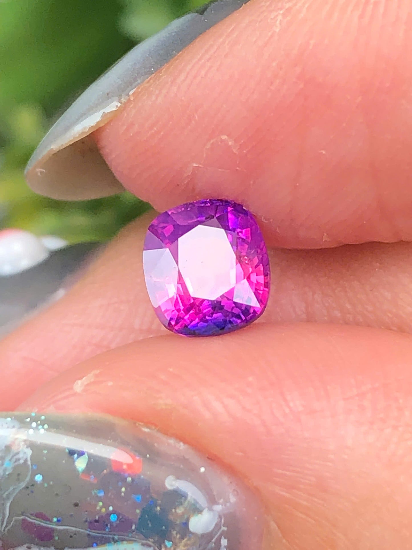 Natural Bicolor silky sapphire Lucyen  1.18ct_HU