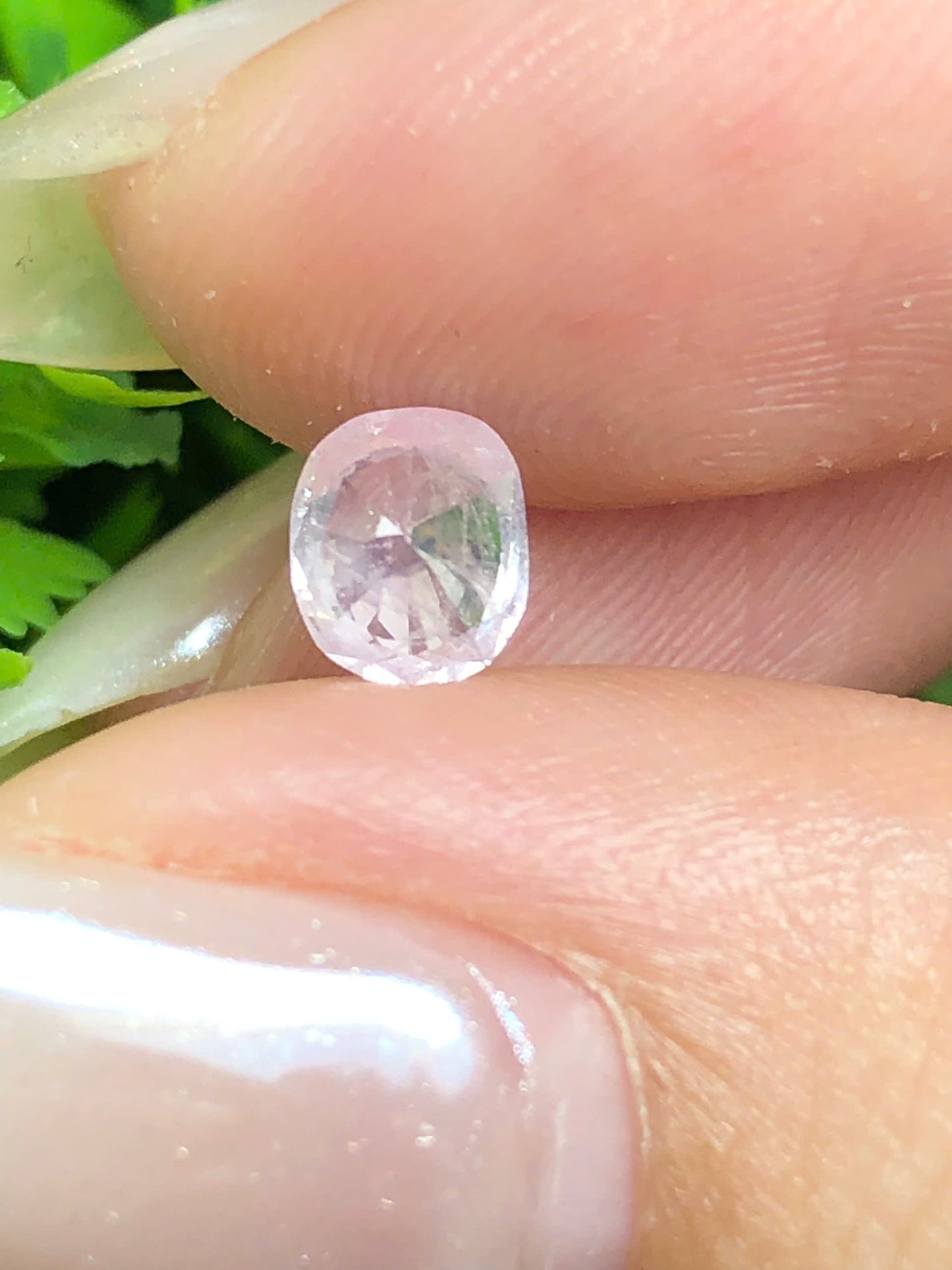 Natural white silky sapphire Lucyen   0.78ct_ 03072612HG
